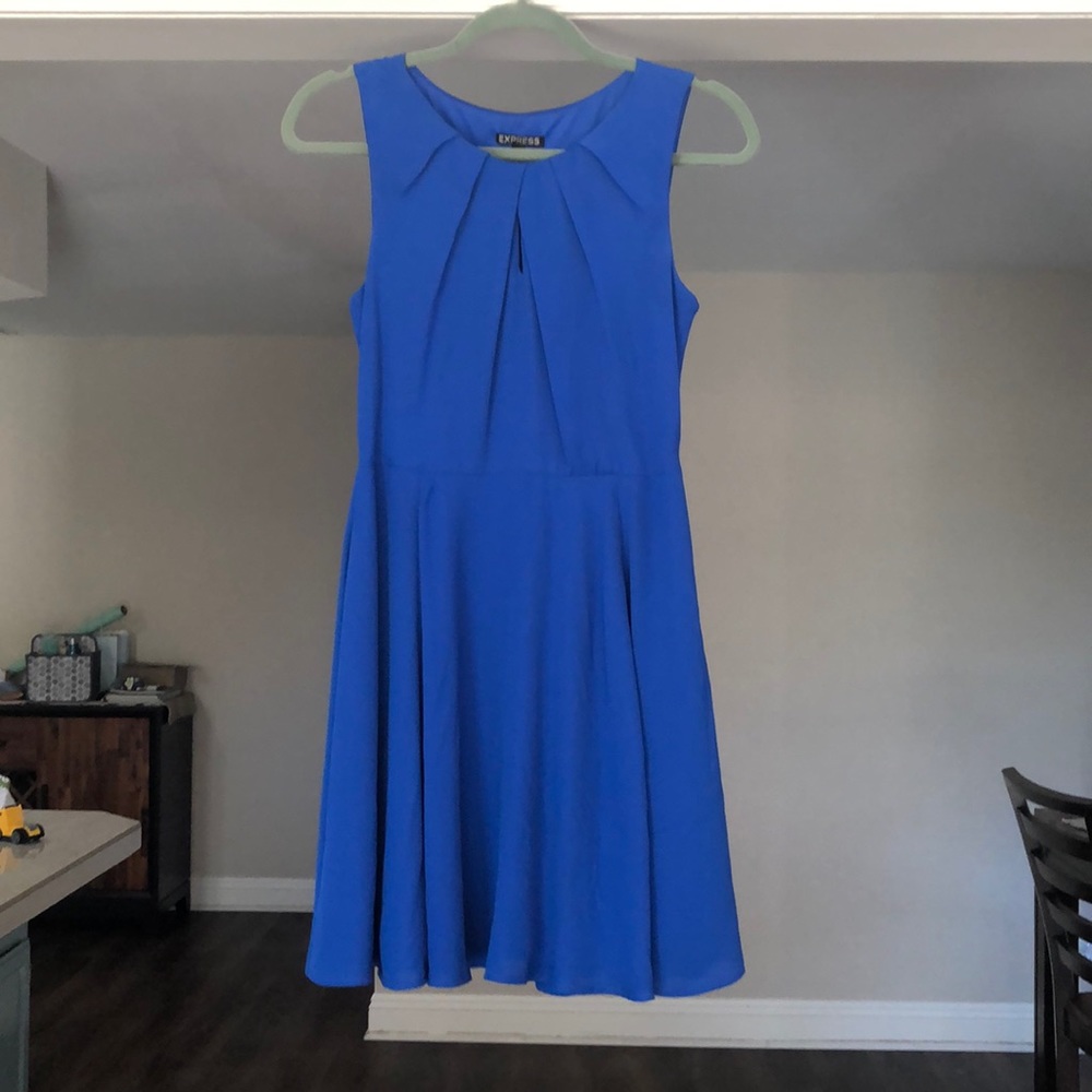Blue dress